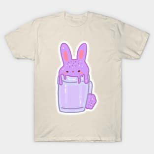 cappucino pets: taro bunny T-Shirt